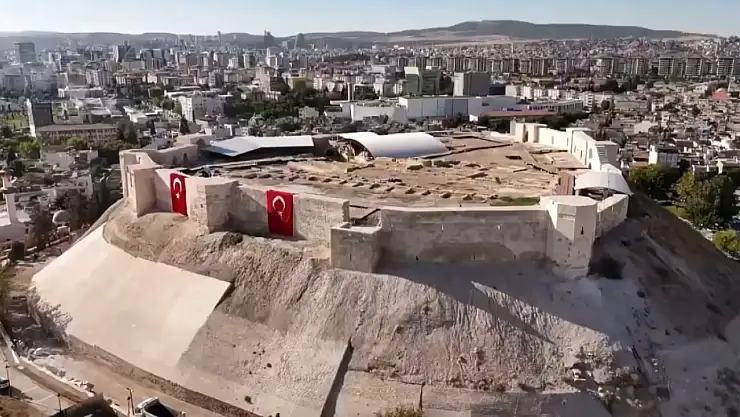 Depremde ağır hasar alan Gaziantep Kalesi'nin restorasyonu tamamlandı