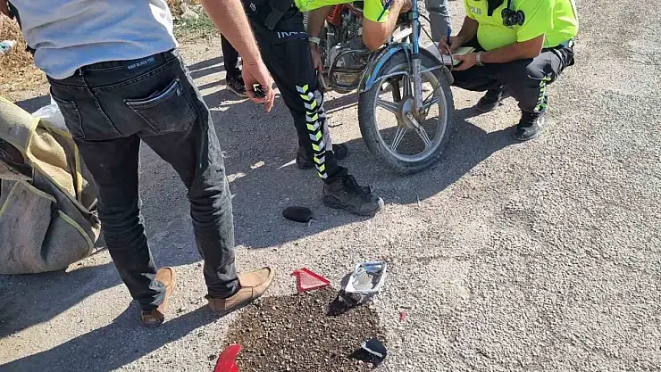 Devrilen motosikletin sürücüsü yaralandı