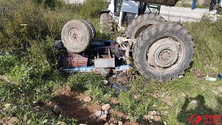 Devrilen traktörün altında kalan şahıs ağır yaralandı