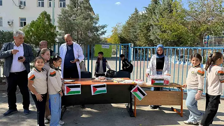 Diyarbakır'da öğrencilerden Gazze'ye 1 milyon 287 bin liralık destek