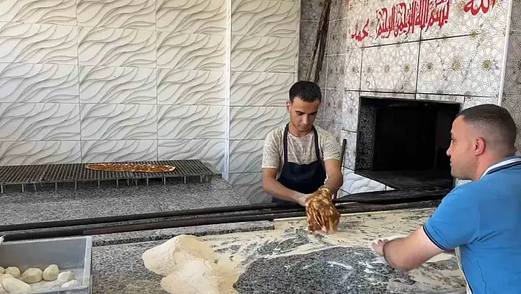 Ehliyet başvurusu yaptığında yatalak hasta olduğunu öğrendi