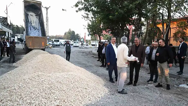 Eyyübiye'de asfalt çalışmaları