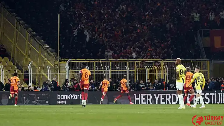 Galatasaray, Fenerbahçe'ye karşı bu sezon 2. galibiyetini kazandı