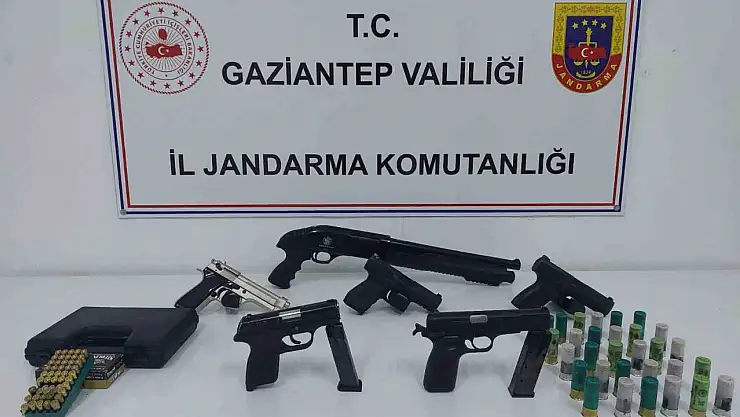 Gaziantep'te 29 adet ruhsatsız silah ele geçirildi: 2 şahıs tutuklandı