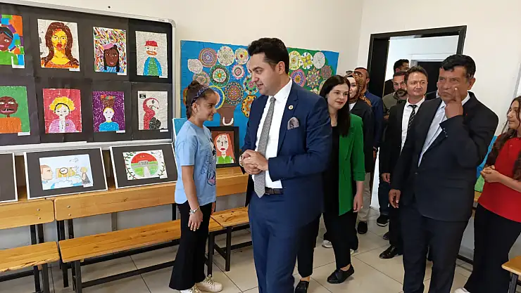 Gölbaşı Mimar Sinan Ortaokulu öğrencilerinden yıl sonu sergisi