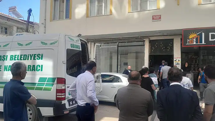 Gölbaşı'nda Öğretmen Evinde Ölü Bulundu