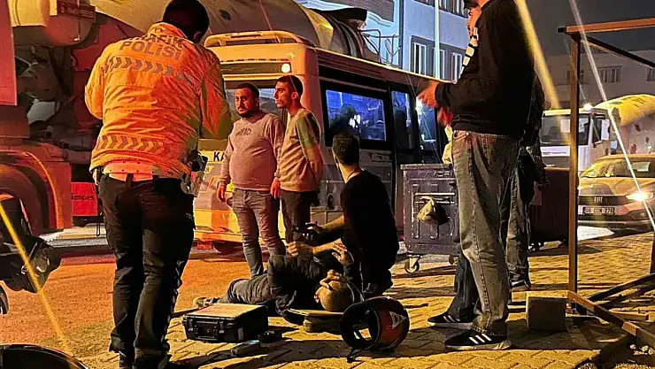 İki motosiklet çarpıştı: 2 yaralı