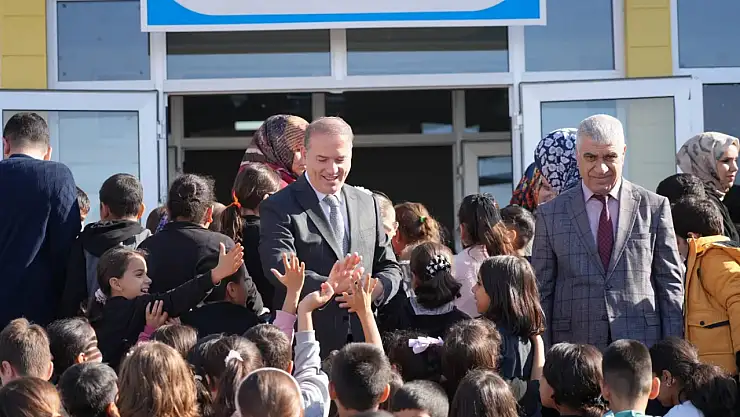 İl Millî Eğitim Müdürü Tosun Vatan İlkokulunu ziyaret etti