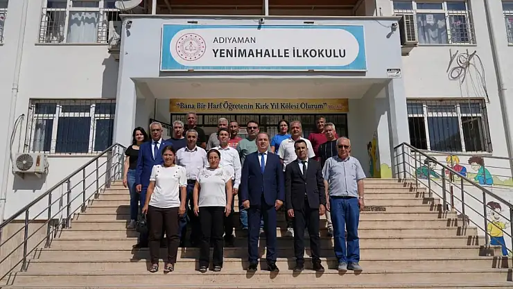 İl Müdürü Tosun Yenimahalle İlkokulu öğrencileriyle bir araya geldi