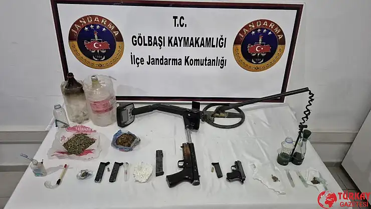 Jandarmadan uyuşturucu ve silah operasyonu