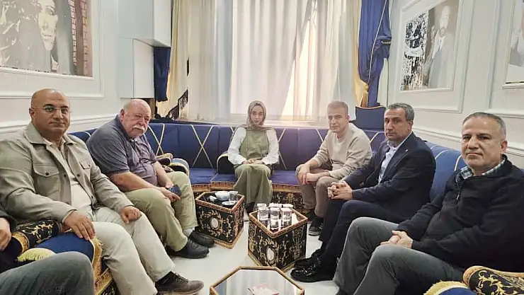 Kahta Gazeteciler ve Yazarlar Cemiyeti'nden Başkan Dilek'e ziyaret