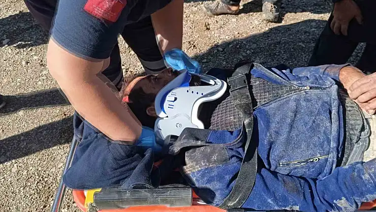 Kamyon uçuruma yuvarlandı, sürücü hayatını kaybetti