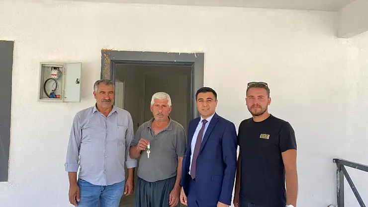 Kaşlıca Köyü deprem konutlarında anahtar teslimi gerçekleştirildi
