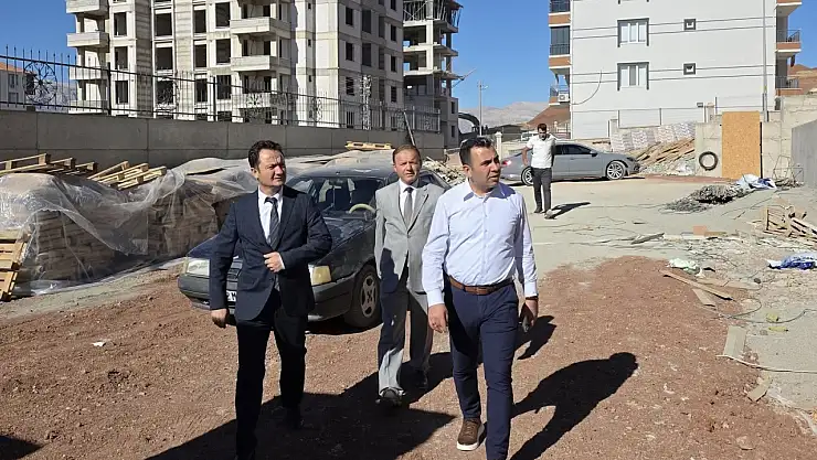 Kaymakam Algın Öğretmenevi ve Halk Eğitim Merkezi İnşaatlarını inceledi
