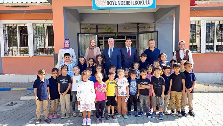 Kaymakam Güngör minik öğrencilerle bir araya geldi