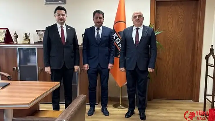 Kaymakam Seyhan ilçenin yol ve trafik sorunları için Ankara'da temaslarda bulundu