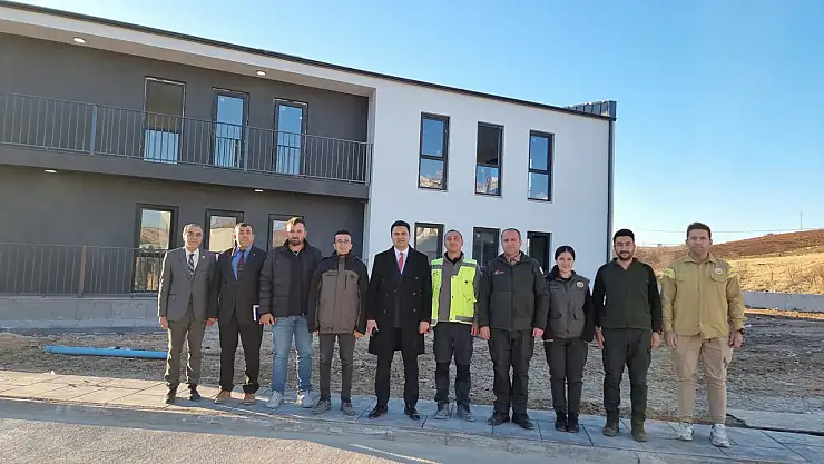 Kaymakam Seyhan Orman işletme binasında incelemelerde bulundu