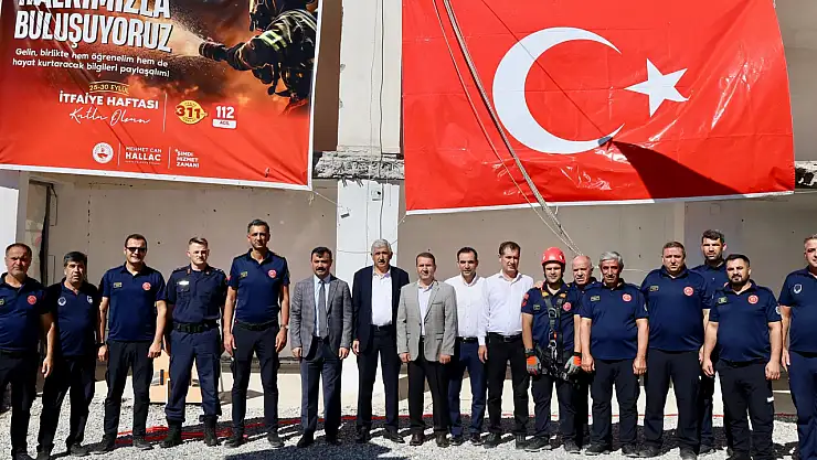Kaymakam Soysal, Kahta Belediyesi İtfaiye tanıtım programına katıldı