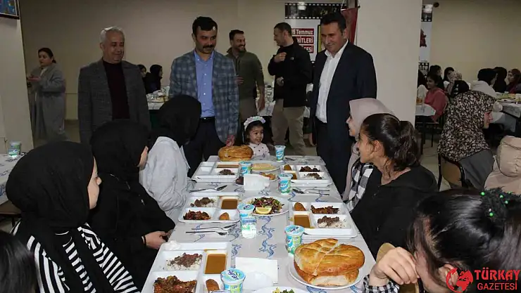 Kaymakam Soysal, öğrencilerle iftar programında buluştu
