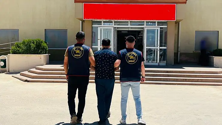 Kesinleşmiş 15 yıl cezayla aranan uyuşturucu taciri yakalandı