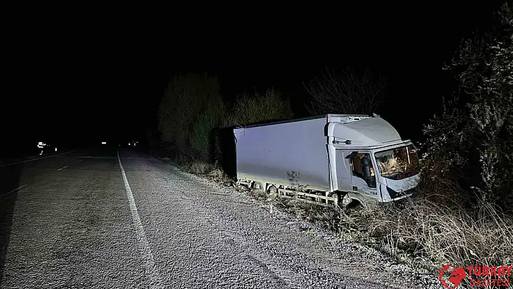 Kontrolden çıkan kamyon karşı şeride geçti: 1 yaralı