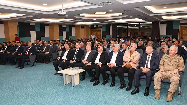 Külliyede sahabe konulu konferans düzenlendi