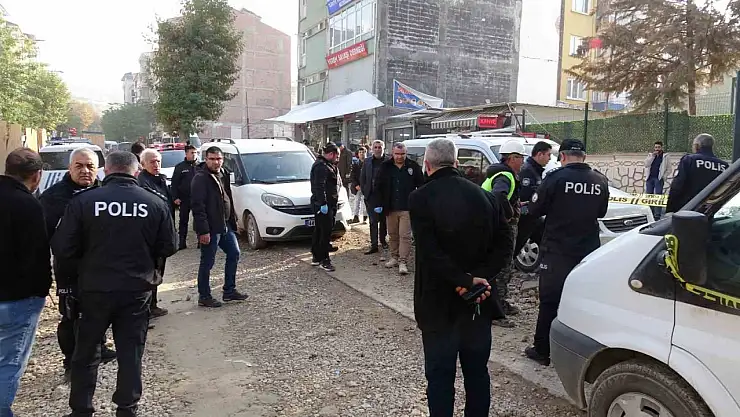 Silahlı kavga: 3 yaralı, 7 gözaltı