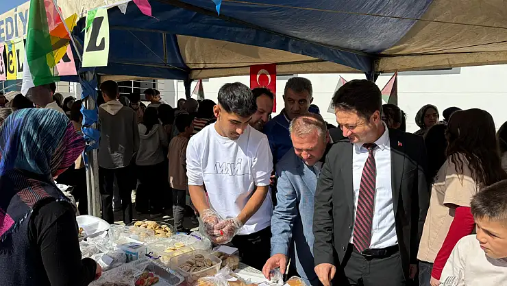 Mehmet Tevfik Göksu Anadolu İmam Hatip Lisesinden anlamlı kermes