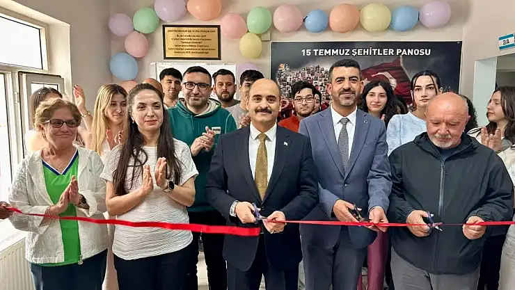 Mersin Üniversitesinden Çelikhan'da eğitime destek