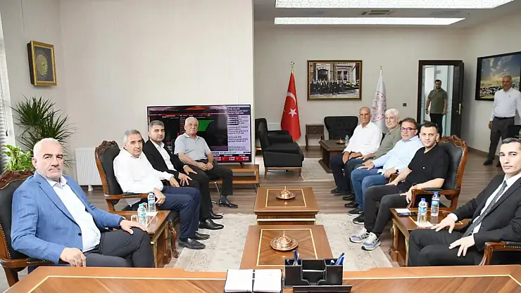 Milletvekili Özhan'dan Samsat Kaymakamı Gökçayır'a ziyaret