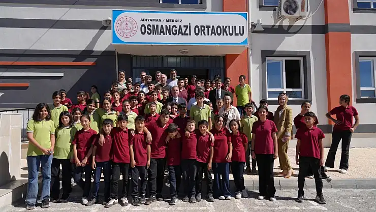 Millî Eğitim Müdürü Tosun'dan Osman Gazi Ortaokulu'nu ziyaret