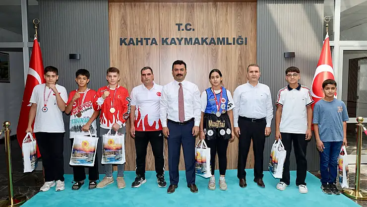 Muaythai Şampiyonası'nda Kahtalı sporculardan büyük başarı