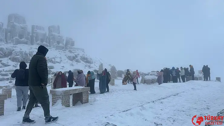 Nemrut Dağı, Nisan ayında beyaza büründü