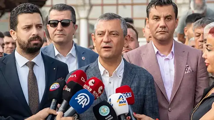 Özgür Özel Ferdi Zeyrek'in cenaze programını açıkladı