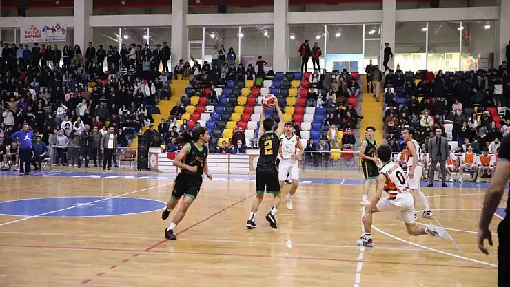 Potanın şampiyonu Özel Doğa Koleji oldu