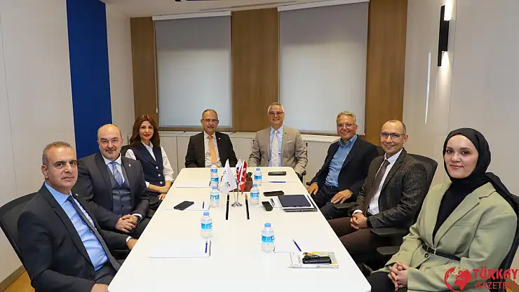 Rektör Dağlı: 'Üniversite-sanayi iş birliklerinin ne kadar önemli olduğunun bilincindeyiz'