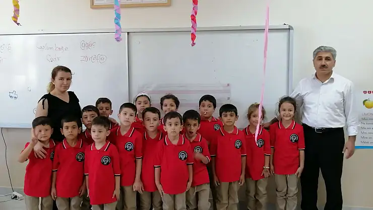 Rotary'den öğrencilere okul kıyafeti desteği