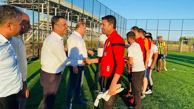 Samsat'ta kurumlar arası futbol turnuvası düzenlendi