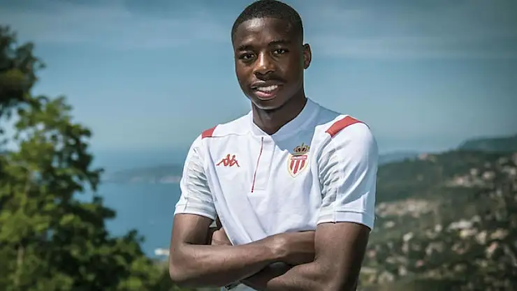 Samsunspor'da Musaba devlerin dikkatini çekti