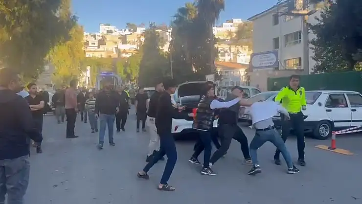 Şanlıurfa'da kaza sonrası kavga kamerada