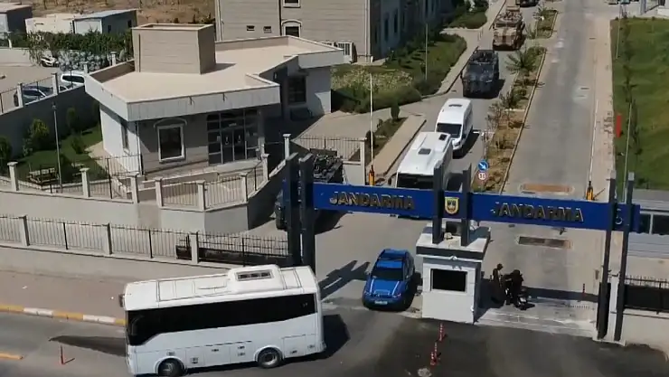 Şanlıurfa'da silah kaçakçılarına operasyon: 12 gözaltı
