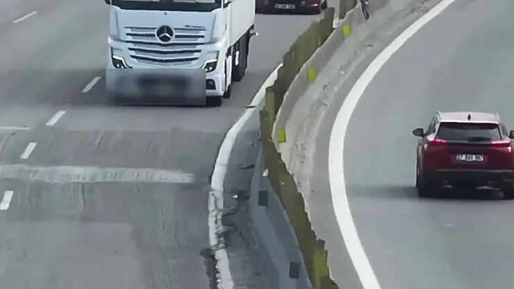 Sol şeridi ihlal eden tır ve kamyon sürücülerine para cezası