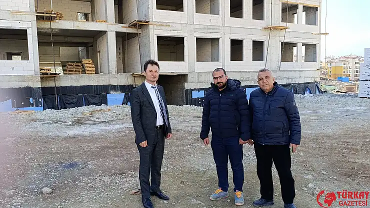 Torun okul inşaat alanlarında incelemede bulundu