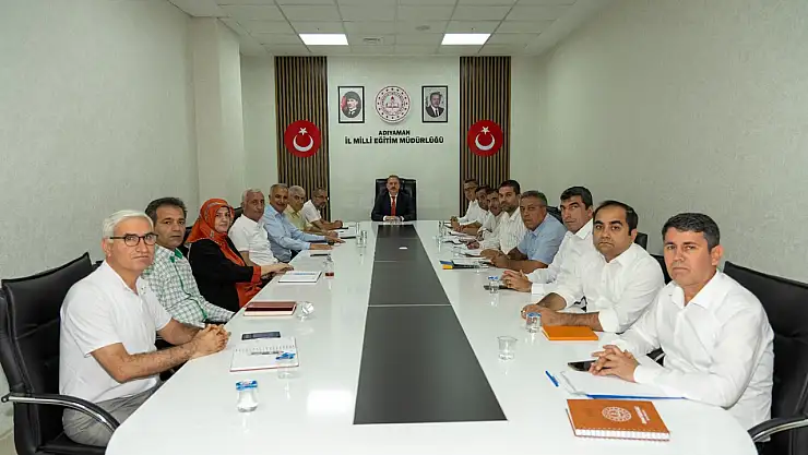 Tosun: 'Eğitimde güçlü adımlarla ilerlemeye devam ediyoruz'