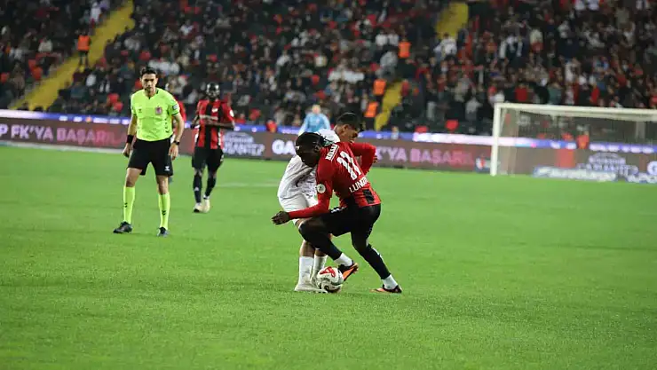 Trendyol Süper Lig: Gaziantep FK: 1 - Eyüpspor: 2 (Maç sonucu)