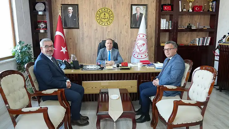 Tut İlçe Milli Eğitim Müdürü Aytekin İl Müdürü Tosun ile bir araya geldi