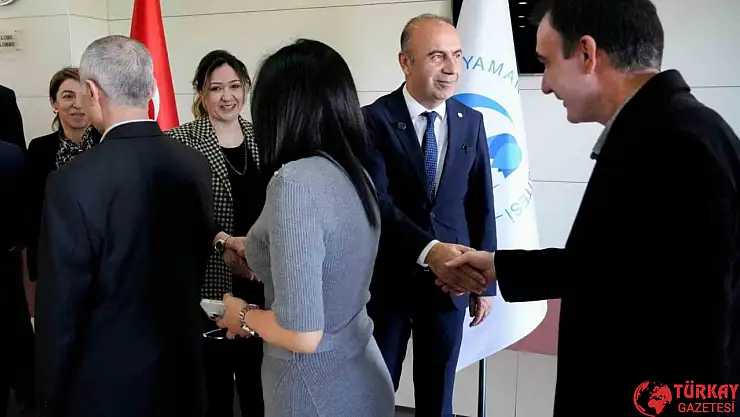 Üniversitede bayramlaşma töreni düzenlendi