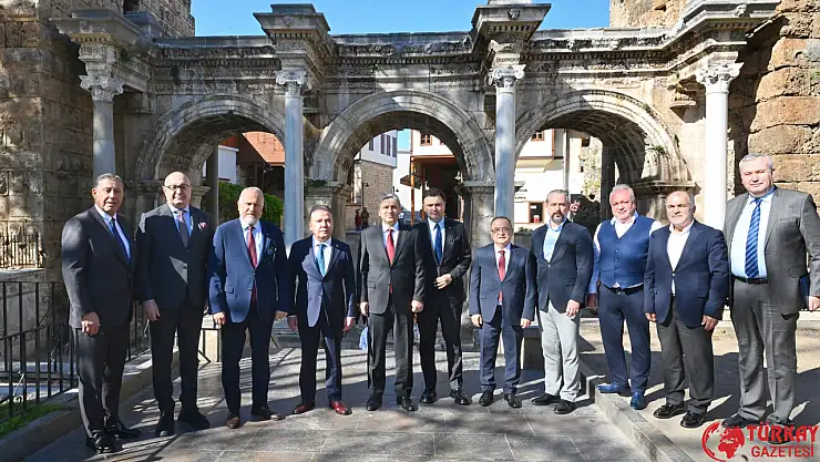 Vali Şahin: 'Antalya'nın turizmi, aynı zamanda Türkiye'nin tanıtımı ve itibarıdır'