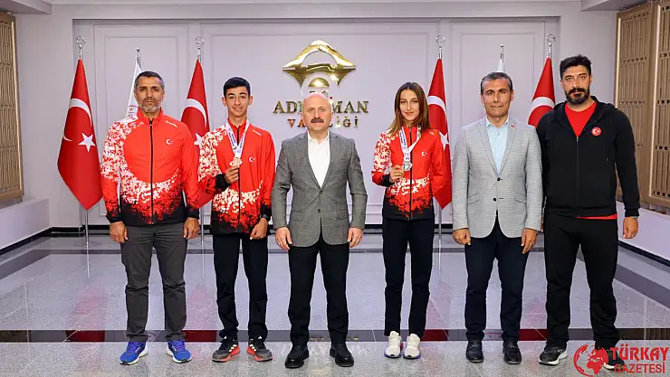 Vali Varol, Balkan şampiyonlarını ödüllendirdi