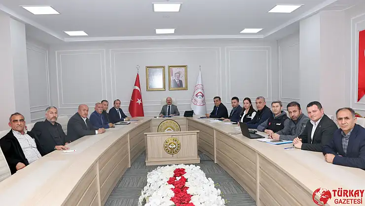 Vali Varol, Köy ve Mahalle muhtarlarıyla bir araya geldi